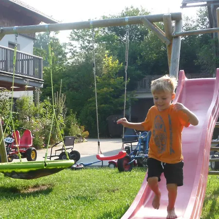 Familienferienhof Stabauer Çiftlik konaklama Zell am Moos