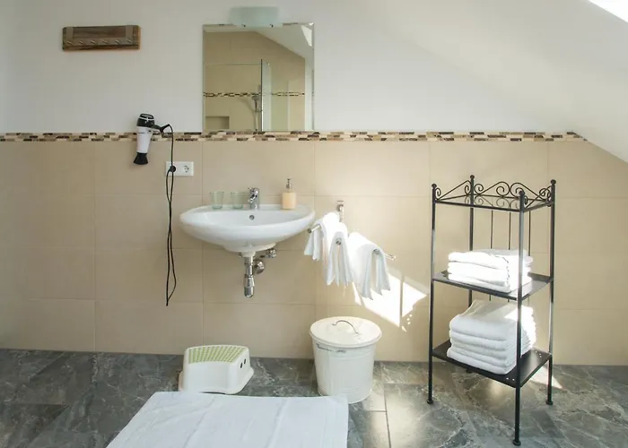 Familienferienhof Stabauer *