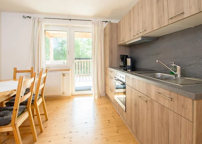 Familienferienhof Stabauer *