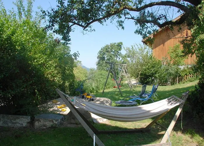 Familienferienhof Stabauer *