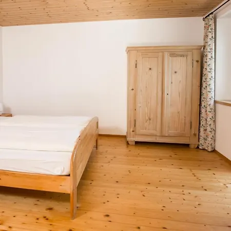 Familienferienhof Stabauer Farma Zell am Moos