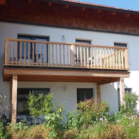 Familienferienhof Stabauer Farma Zell am Moos
